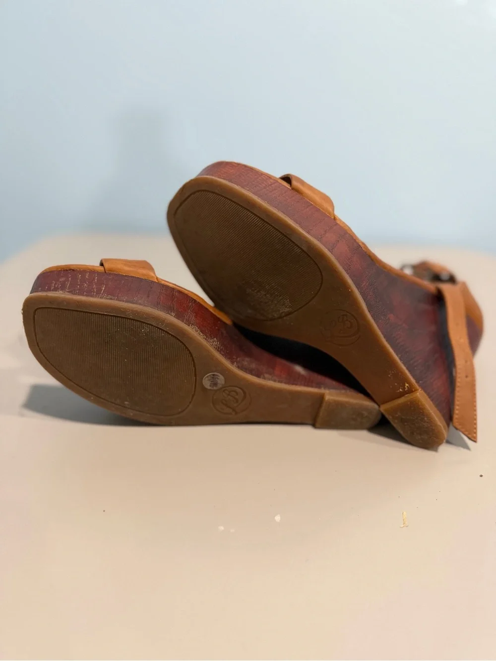 SOLD Lucky Brand Tan Leather Wedge Sandals - Picture 6 of 6